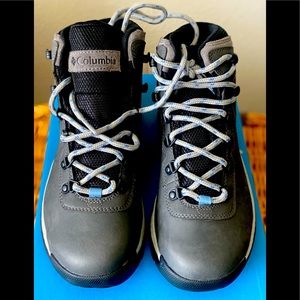 Brand New In Box Coleman Hiking Boots for Women!!!
